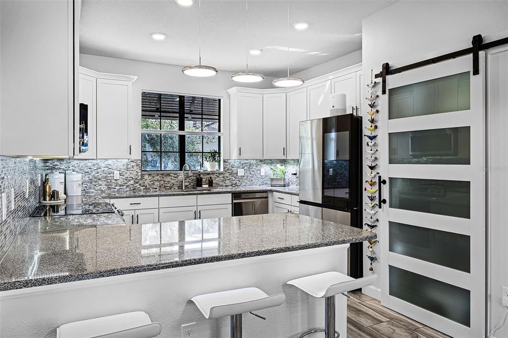 For Sale: $469,000 (4 beds, 4 baths, 2596 Square Feet)