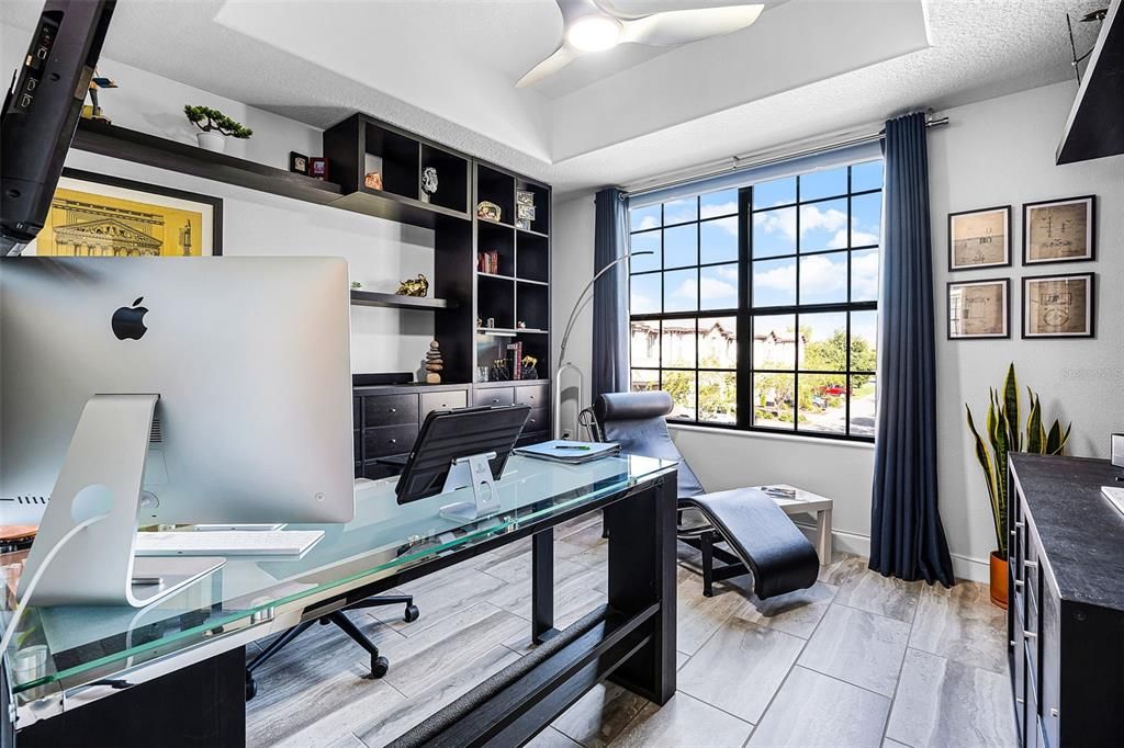 For Sale: $469,000 (4 beds, 4 baths, 2596 Square Feet)