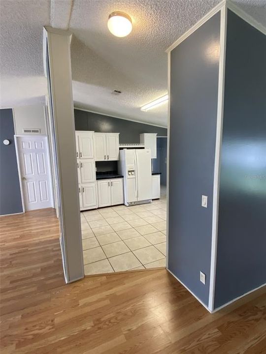 For Sale: $260,000 (3 beds, 2 baths, 1860 Square Feet)