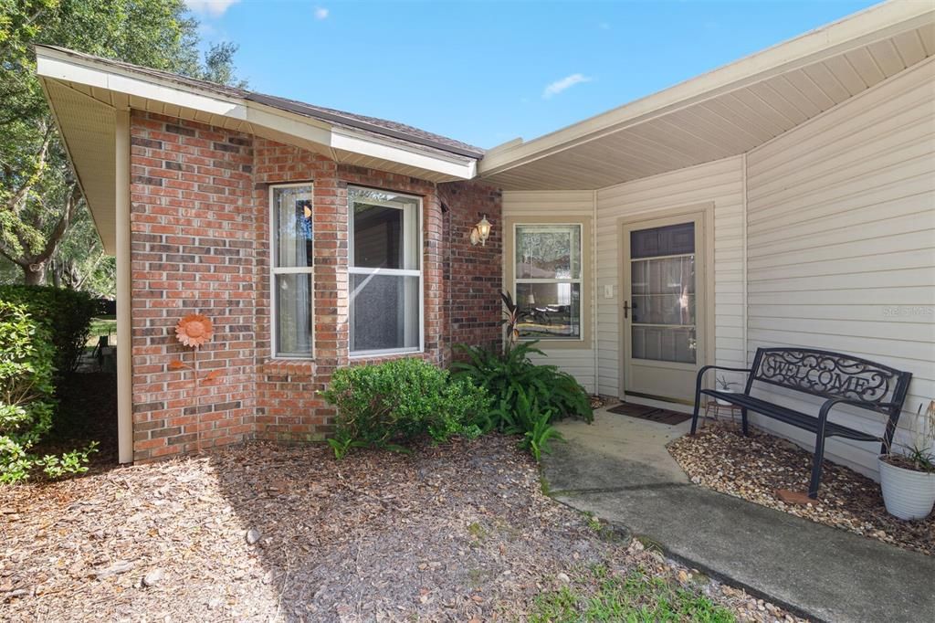 For Sale: $289,900 (3 beds, 2 baths, 1545 Square Feet)