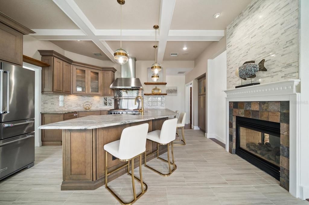 Под контрактом: $1,299,000 (4 спален, 2 ванн, 2846 Квадратных фут)