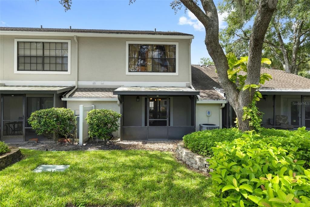 For Sale: $249,000 (2 beds, 2 baths, 1185 Square Feet)