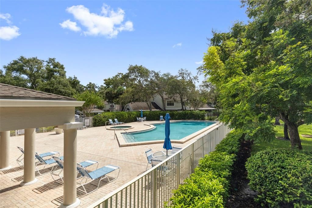 For Sale: $249,000 (2 beds, 2 baths, 1185 Square Feet)