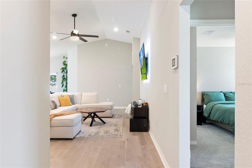 出租: $2,300 (4 贝兹, 2 浴室, 1715 平方英尺)