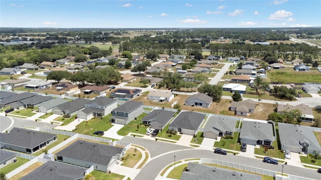 出租: $2,300 (4 贝兹, 2 浴室, 1715 平方英尺)