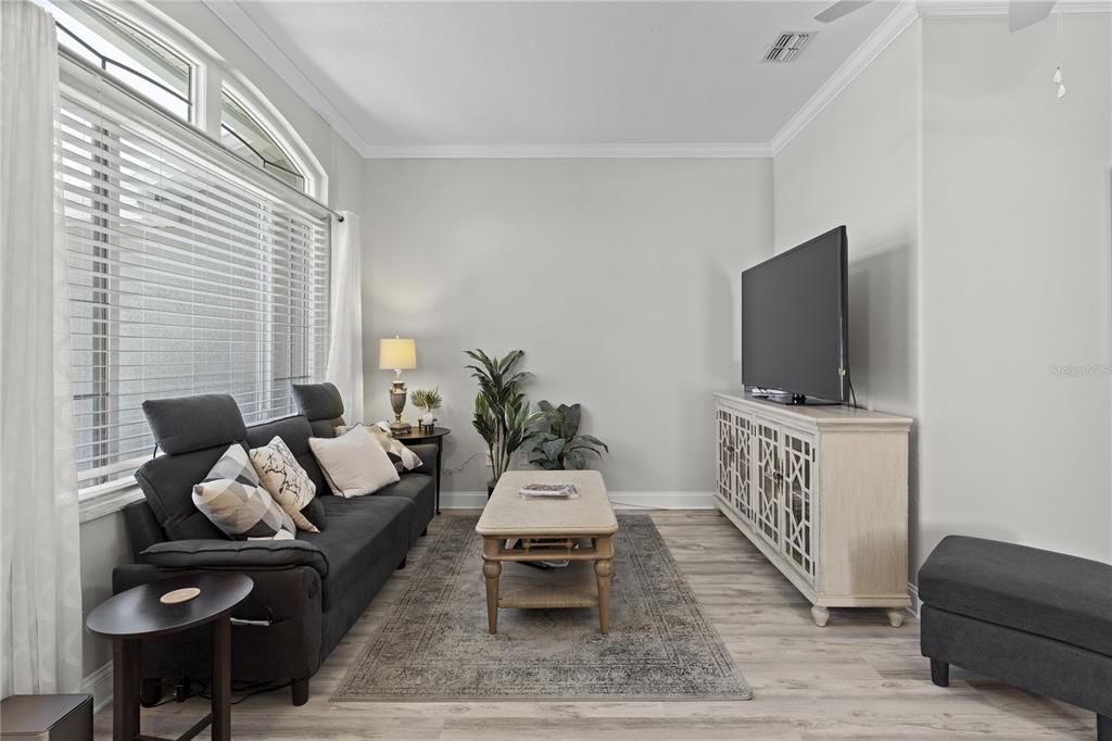 For Rent: $2,750 (3 beds, 2 baths, 1892 Square Feet)