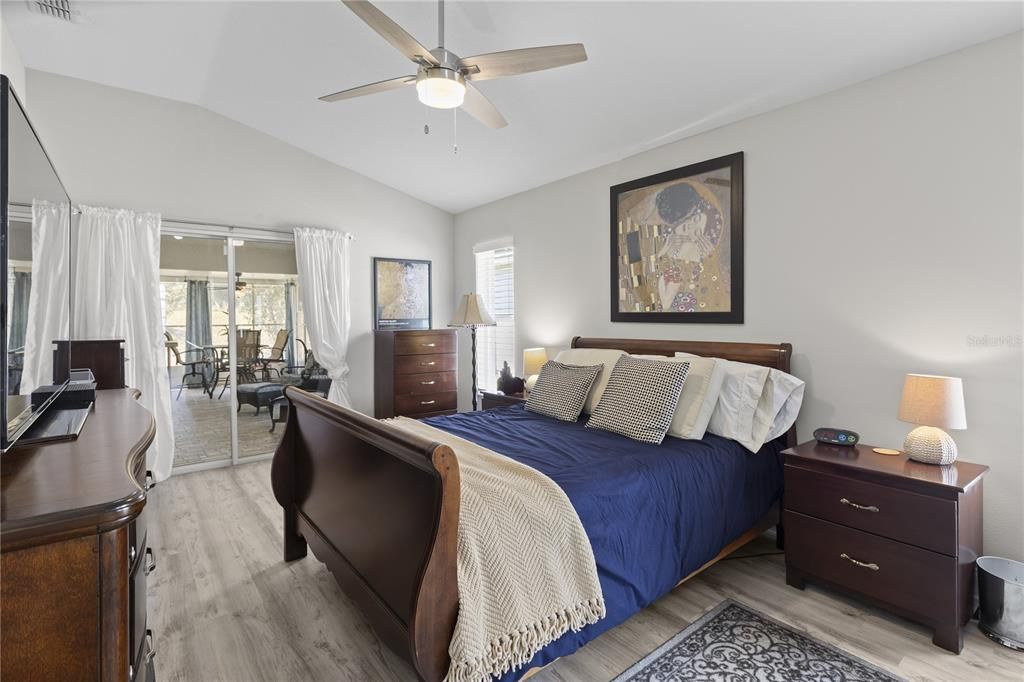 For Rent: $2,750 (3 beds, 2 baths, 1892 Square Feet)