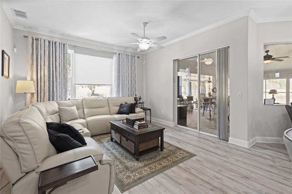 For Rent: $2,750 (3 beds, 2 baths, 1892 Square Feet)