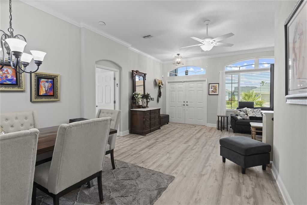 For Rent: $2,750 (3 beds, 2 baths, 1892 Square Feet)