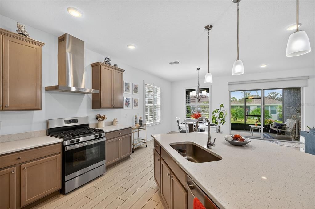 En Venta: $347,790 (2 camas, 2 baños, 1698 Pies cuadrados)