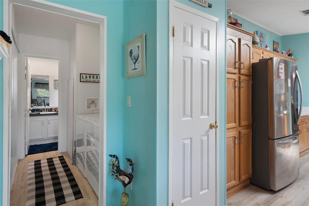 Activo con contrato: $239,000 (3 camas, 2 baños, 1512 Pies cuadrados)