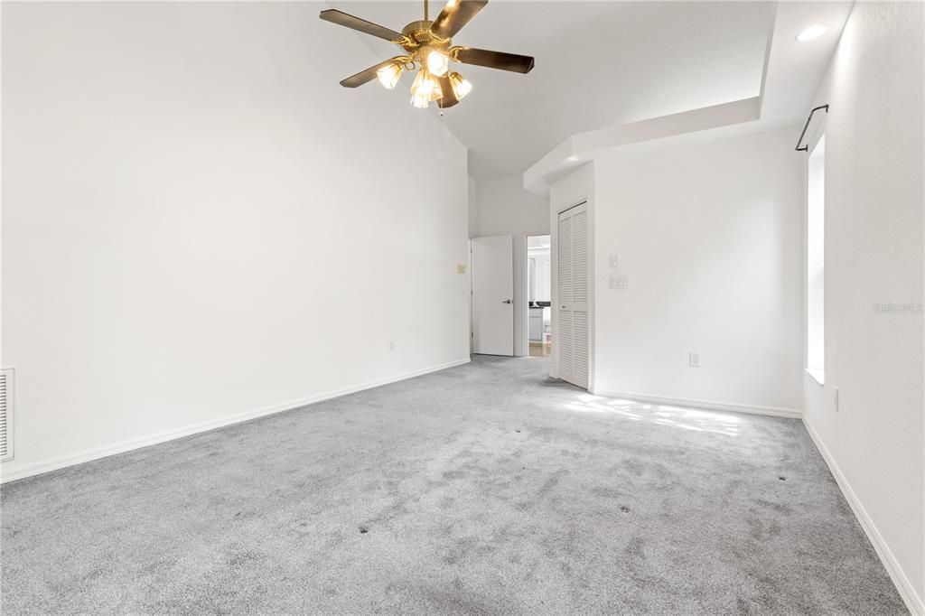 Active With Contract: $350,000 (3 beds, 2 baths, 2254 Square Feet)