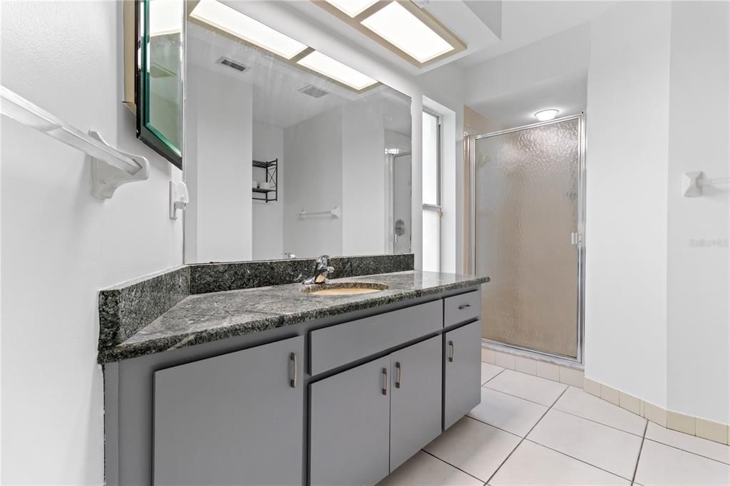 Active With Contract: $350,000 (3 beds, 2 baths, 2254 Square Feet)