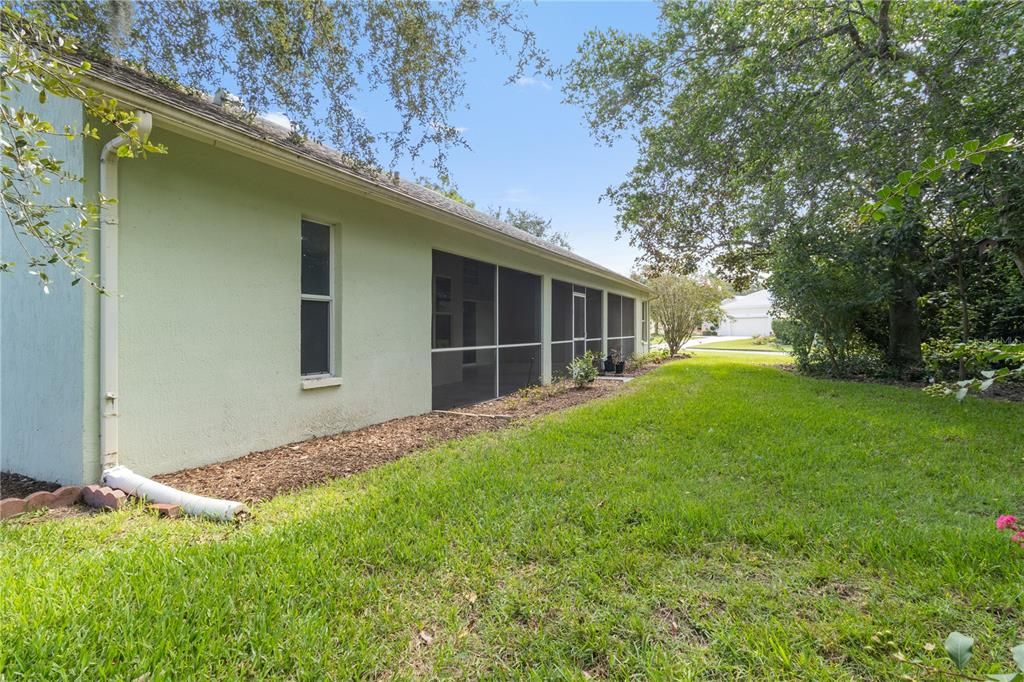 Active With Contract: $350,000 (3 beds, 2 baths, 2254 Square Feet)