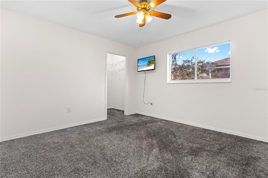 Active With Contract: $350,000 (3 beds, 2 baths, 2254 Square Feet)