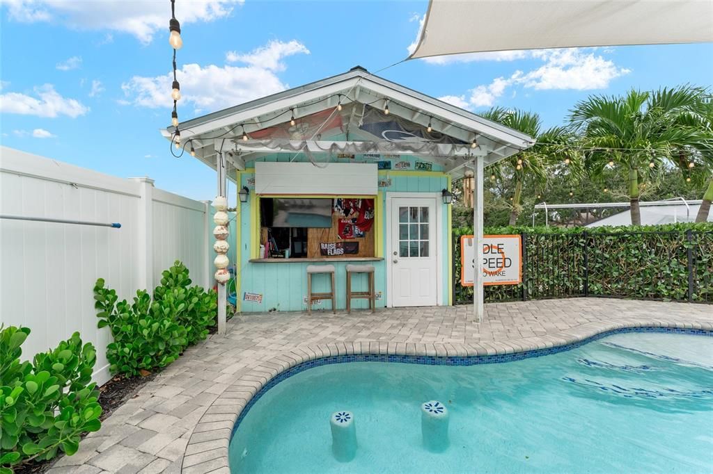 待售: $945,000 (3 贝兹, 2 浴室, 2241 平方英尺)