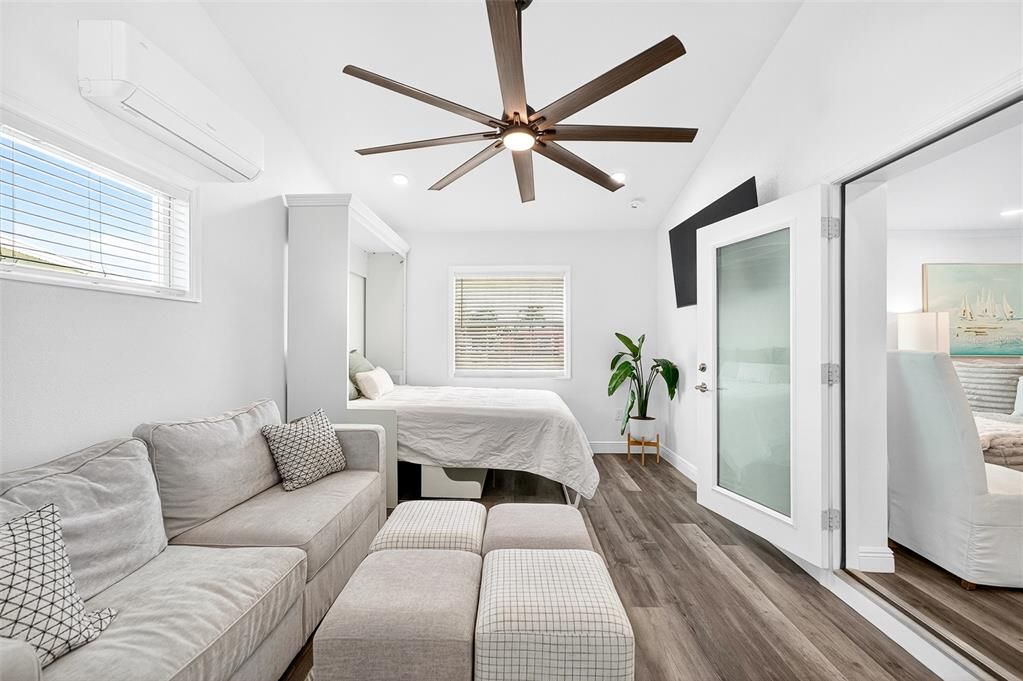 待售: $945,000 (3 贝兹, 2 浴室, 2241 平方英尺)