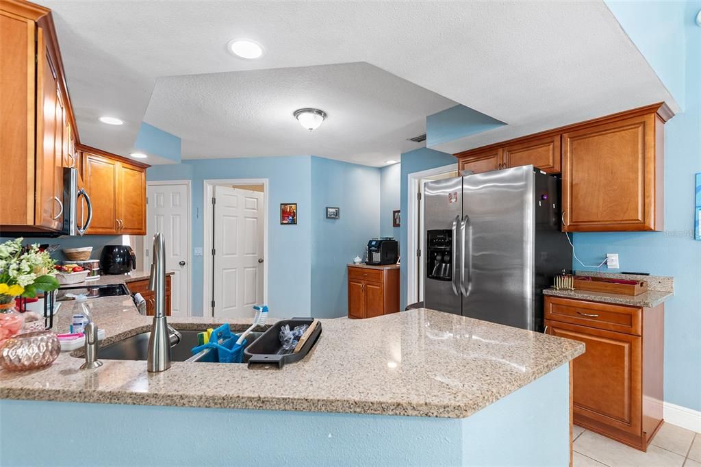 En Venta: $439,000 (4 camas, 2 baños, 2188 Pies cuadrados)