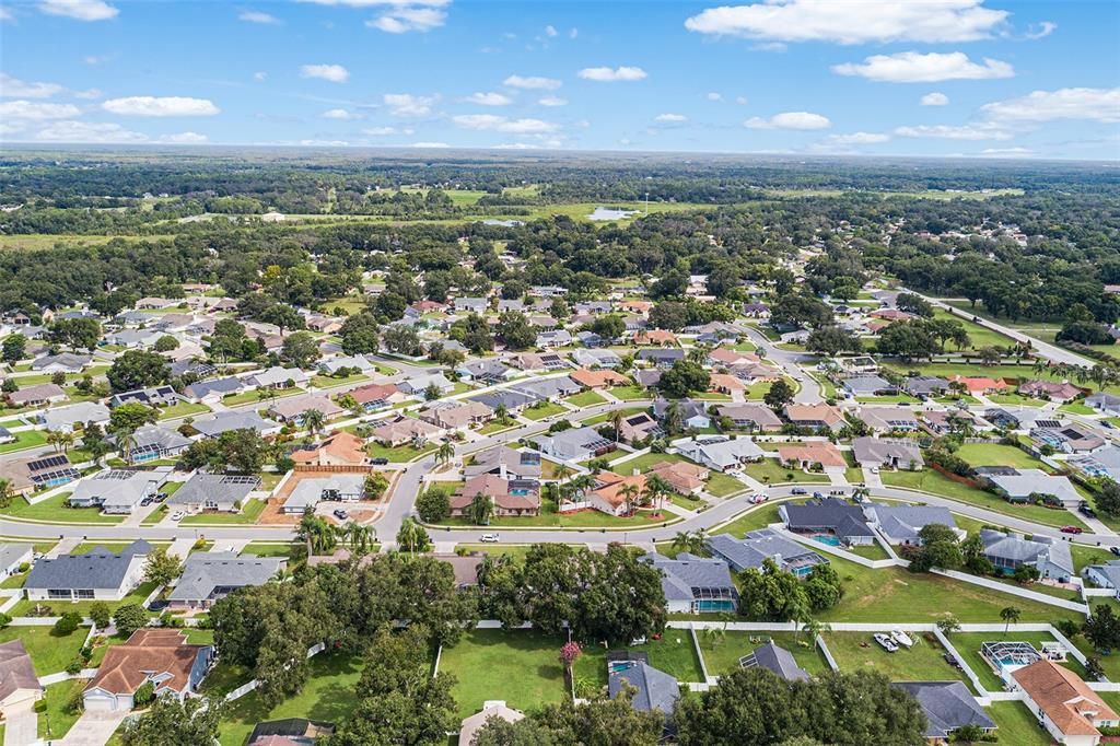 En Venta: $439,000 (4 camas, 2 baños, 2188 Pies cuadrados)