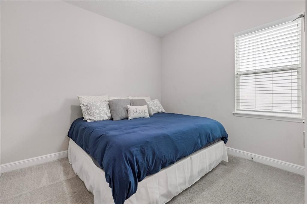 На продажу: $1,595,000 (7 спален, 5 ванн, 5169 Квадратных фут)