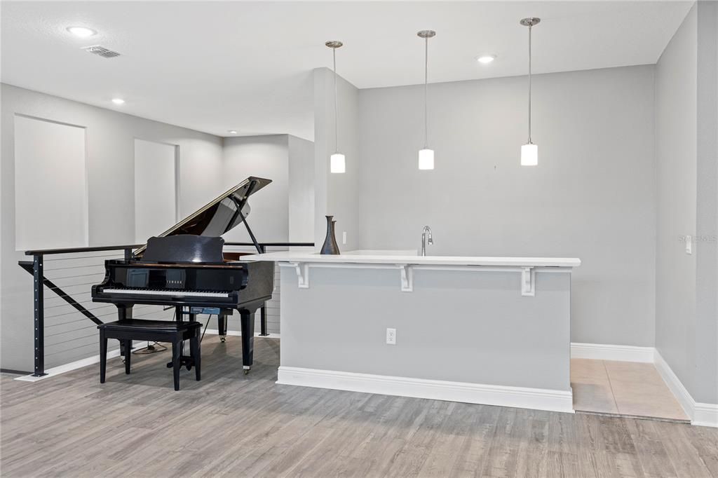 На продажу: $1,595,000 (7 спален, 5 ванн, 5169 Квадратных фут)