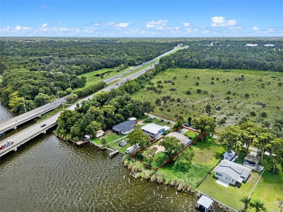 На продажу: $249,000 (3 спален, 2 ванн, 2564 Квадратных фут)