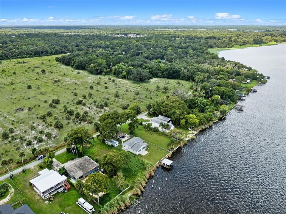 На продажу: $249,000 (3 спален, 2 ванн, 2564 Квадратных фут)