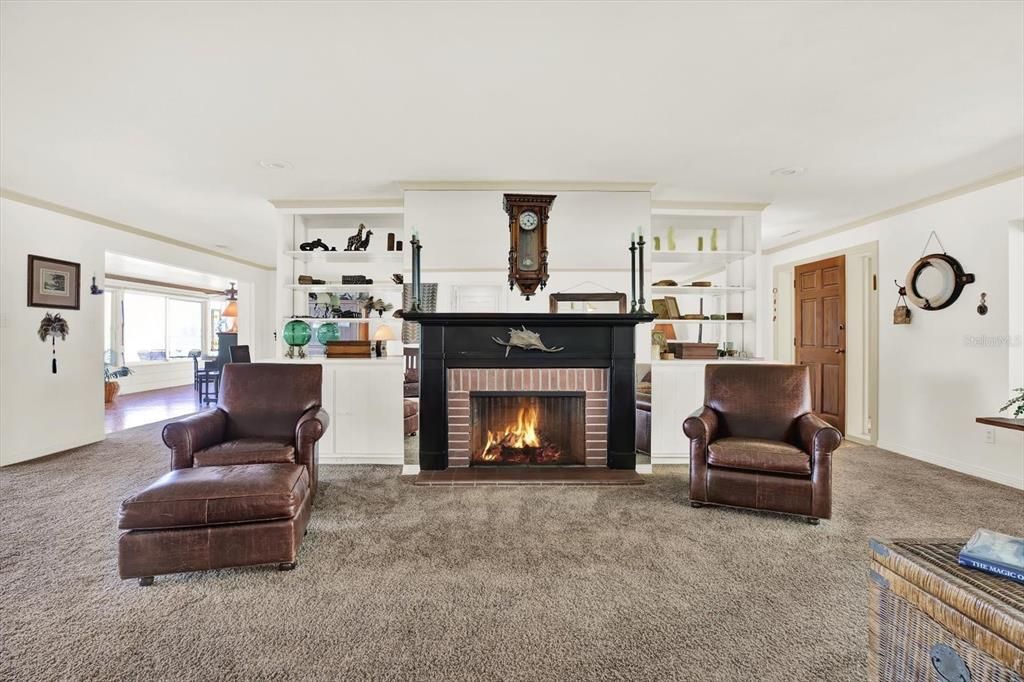 Под контрактом: $3,295,000 (3 спален, 3 ванн, 2990 Квадратных фут)