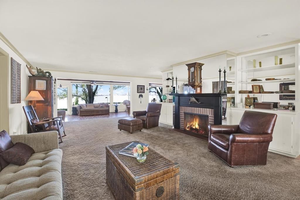 Под контрактом: $3,295,000 (3 спален, 3 ванн, 2990 Квадратных фут)