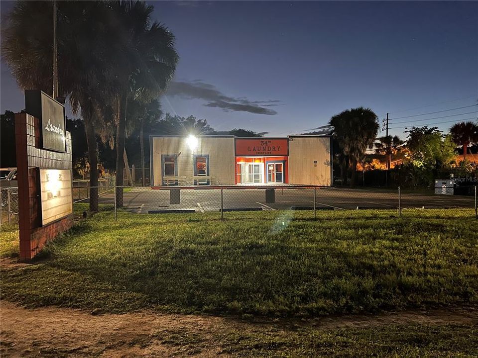 En Venta: $595,000 (0 camas, 0 baños, 2440 Pies cuadrados)