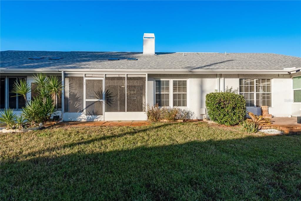 Active With Contract: $185,000 (2 beds, 2 baths, 1232 Square Feet)