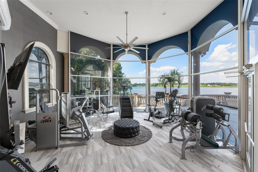 For Sale: $6,395,000 (5 beds, 8 baths, 11861 Square Feet)