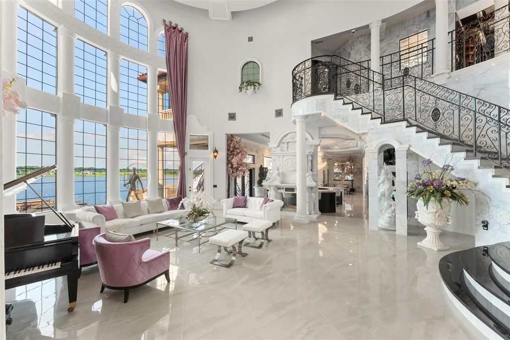 For Sale: $6,395,000 (5 beds, 8 baths, 11861 Square Feet)