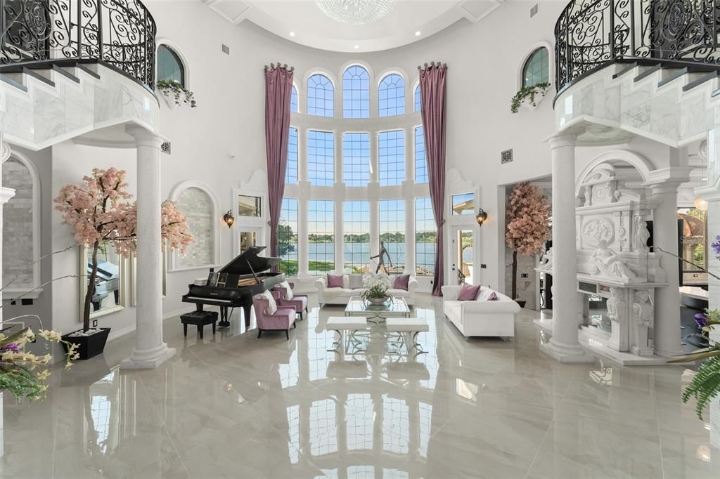 For Sale: $6,395,000 (5 beds, 8 baths, 11861 Square Feet)