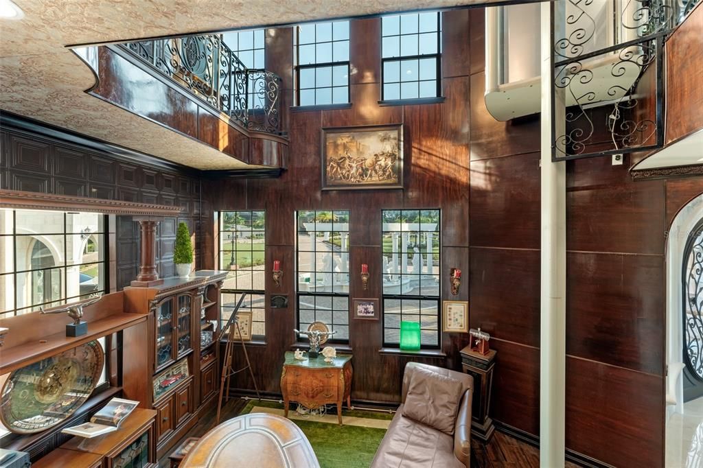 For Sale: $6,395,000 (5 beds, 8 baths, 11861 Square Feet)