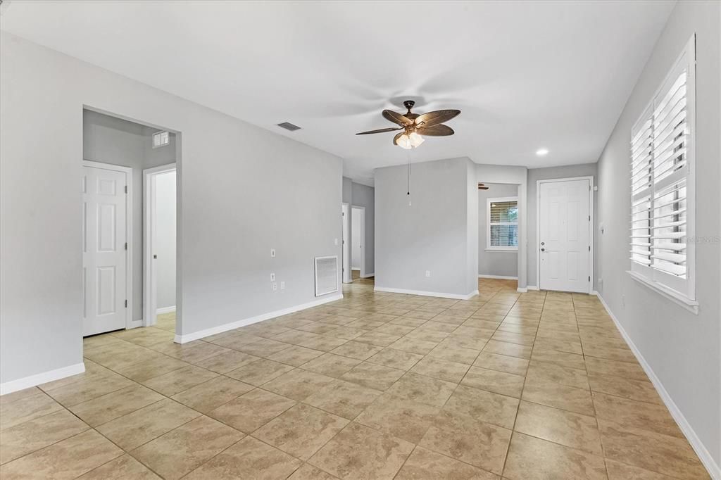 For Rent: $2,500 (2 beds, 2 baths, 1437 Square Feet)