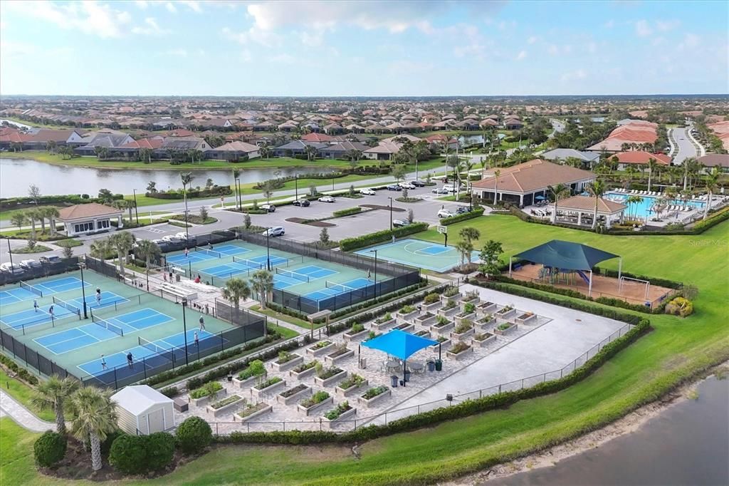 For Rent: $2,500 (2 beds, 2 baths, 1437 Square Feet)