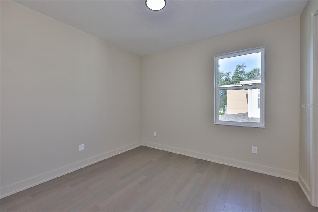 Под контрактом: $1,195,000 (5 спален, 4 ванн, 3196 Квадратных фут)