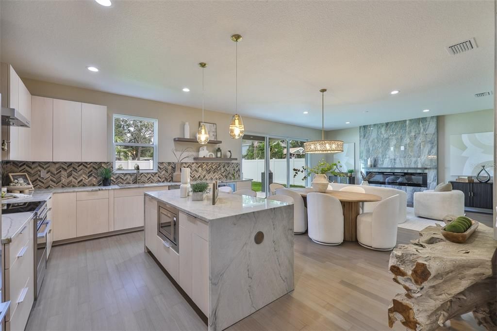 Под контрактом: $1,195,000 (5 спален, 4 ванн, 3196 Квадратных фут)