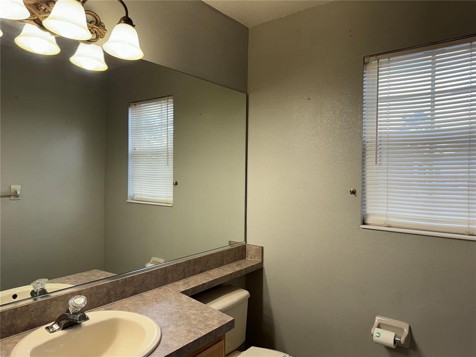 Active With Contract: $4,000 (4 beds, 3 baths, 2858 Square Feet)