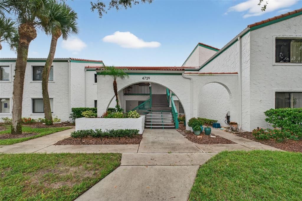 待售: $110,000 (2 贝兹, 1 浴室, 800 平方英尺)