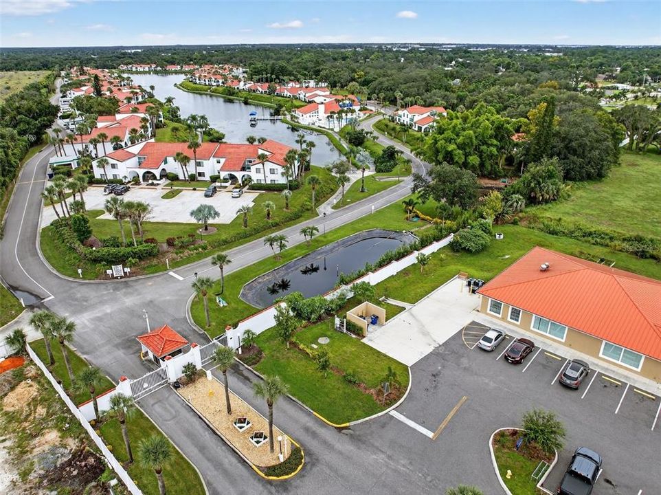 待售: $110,000 (2 贝兹, 1 浴室, 800 平方英尺)