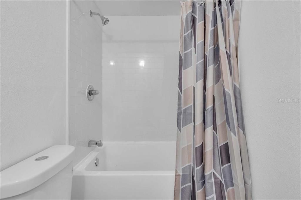 En Venta: $182,499 (3 camas, 2 baños, 1144 Pies cuadrados)