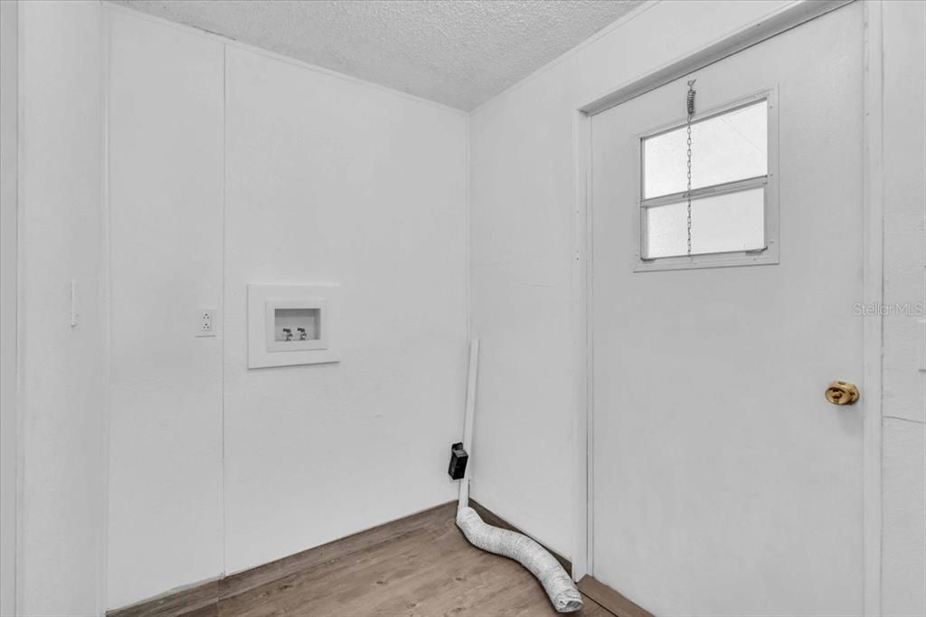 En Venta: $182,499 (3 camas, 2 baños, 1144 Pies cuadrados)