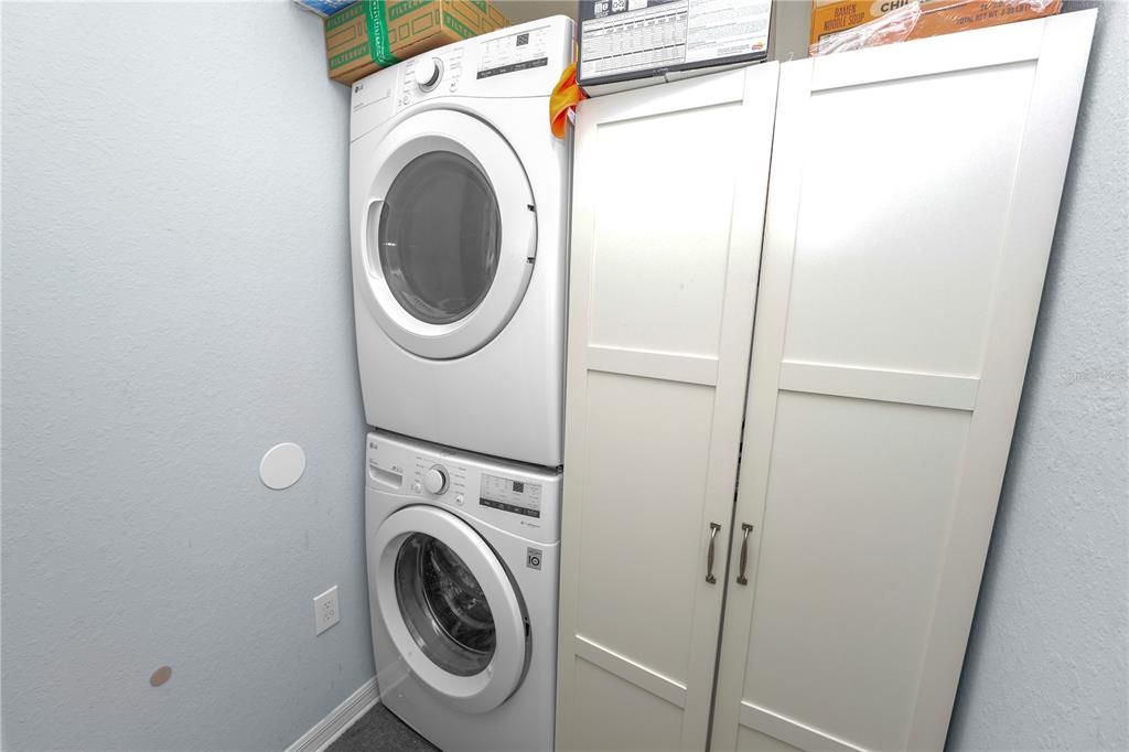 合同活跃: $265,000 (3 贝兹, 2 浴室, 1497 平方英尺)