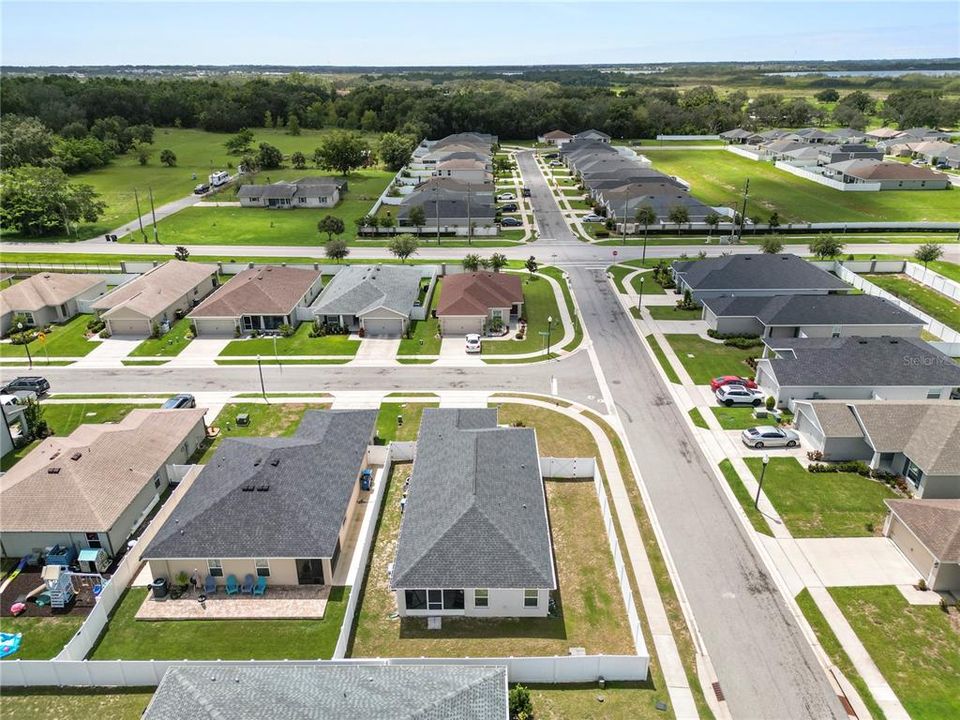 合同活跃: $265,000 (3 贝兹, 2 浴室, 1497 平方英尺)