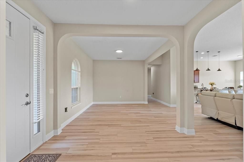 Active With Contract: $450,000 (3 beds, 2 baths, 2445 Square Feet)