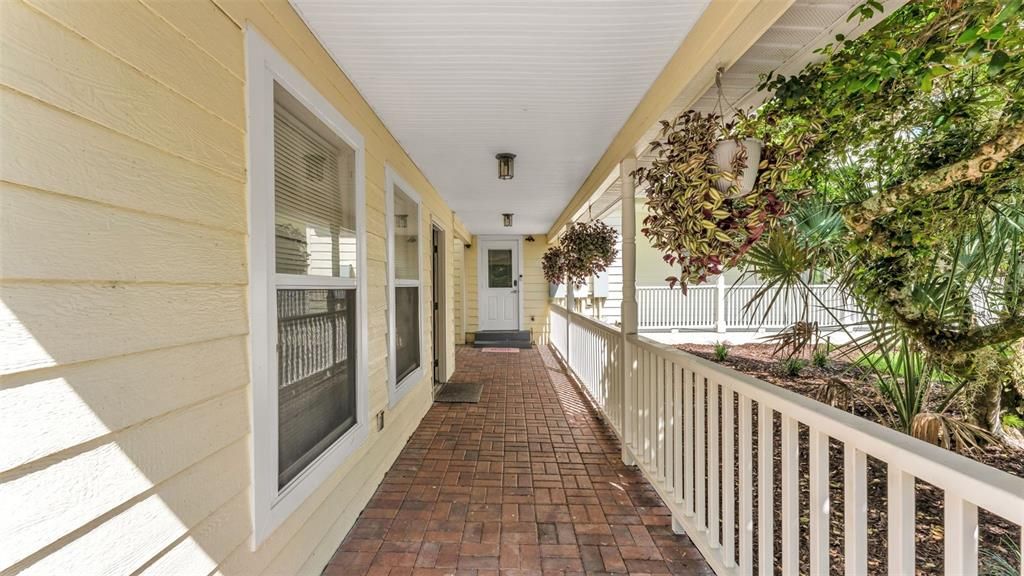 На продажу: $1,099,900 (6 спален, 5 ванн, 4621 Квадратных фут)