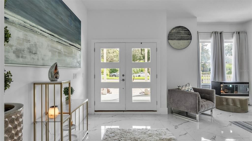 На продажу: $1,099,900 (6 спален, 5 ванн, 4621 Квадратных фут)