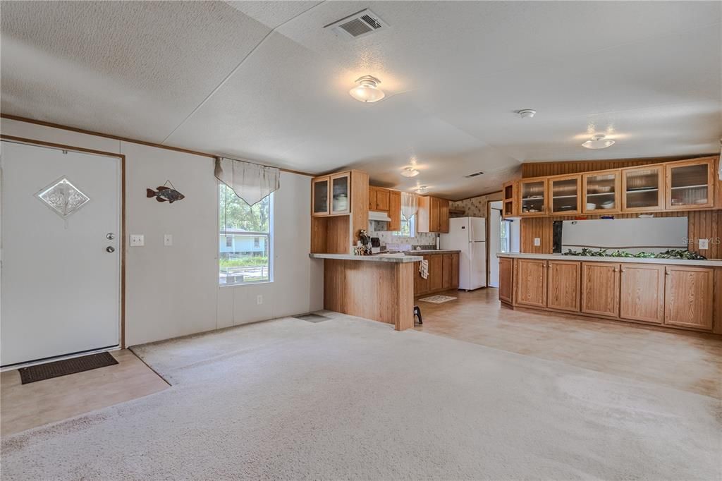 En Venta: $219,900 (2 camas, 2 baños, 896 Pies cuadrados)